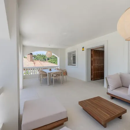5-bedroom Private Pool فيلة *